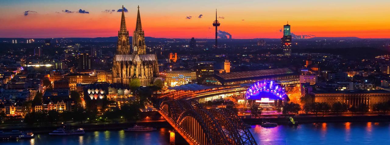Hotel Moji Koeln Sieversstrasse Екстериор снимка